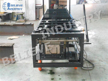 Portable Gutter Roll Forming Machine Hand Operate Cutting Type CE Approval