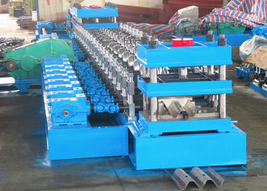 Efficient Highway Guardrail Roll Forming Machine W Beam / Thrie Beam Panels Usage