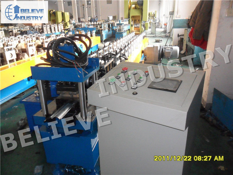 Hydraulic Cutting Type Rolling Shutter Slats Roll Forming Machine With Punching Holes