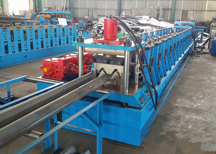 Gear Box Driven Highway Guardrail Roll Forming Machine For W Beam Profile