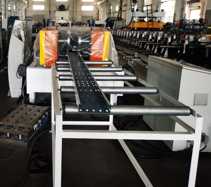 100-600mm Width Steel Perforated Cable Tray and Cable Channel Roll Forming Machine